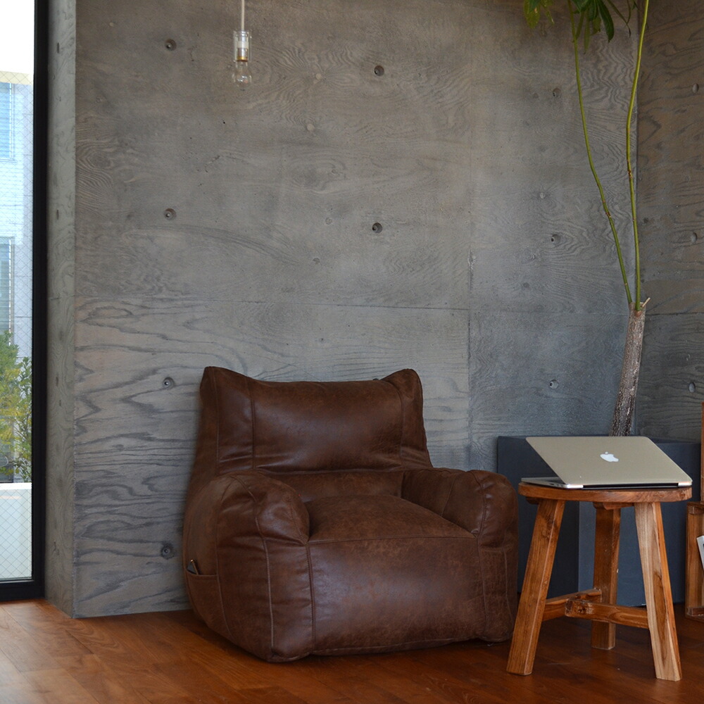 レザー・ビーズクッション《ボンボンソファ》｜オリジナル家具通販の