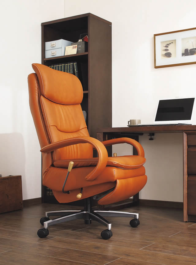 楽天市場】カリモク 書斎チェア 本革張デスクチェアー 幅750mm 【COM