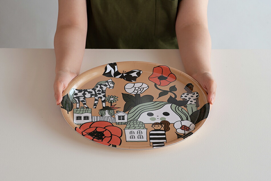 トレイ 31cm（マリメッコ／marimekko） フリーデザイン ｜ 北欧
