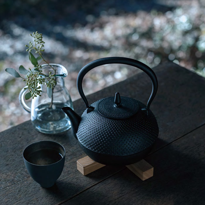 南部鉄器 南部鉄 鉄瓶 ブランニューケトル 約直径14.3×高さ20.0cm 容量