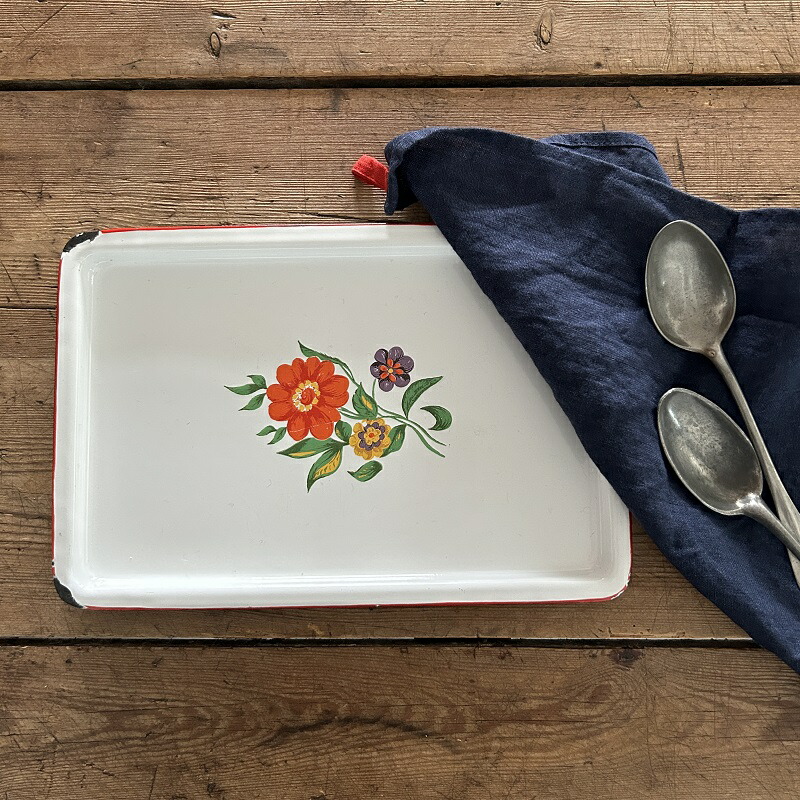 楽天市場】ブロカント ハンガリー 琺瑯トレイ 白 B アンティーク