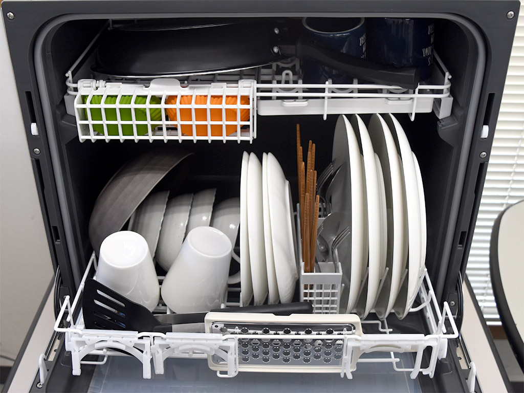 パナソニック食洗機 付属品込み パナソニック 食洗機 2023年製 9
