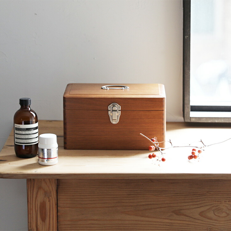 ツガの救急箱 Sサイズ 倉敷意匠 薬箱 木箱 収納ボックス 収納