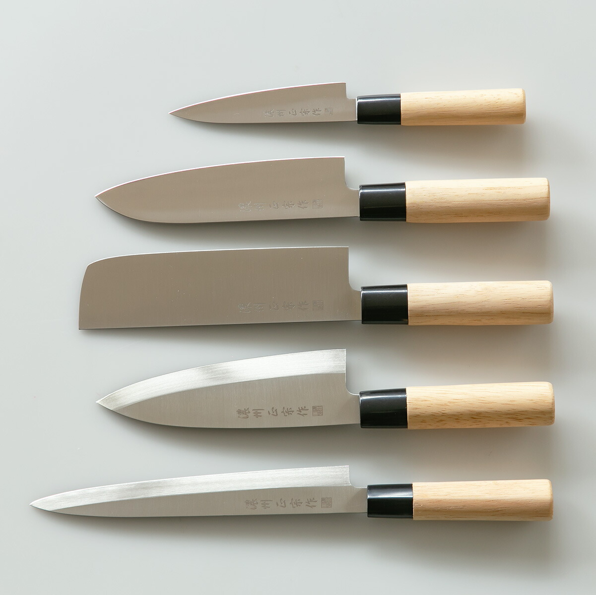 楽天市場】三徳包丁 刃渡り17cm 濃州正宗 日本製 和包丁 ステンレス