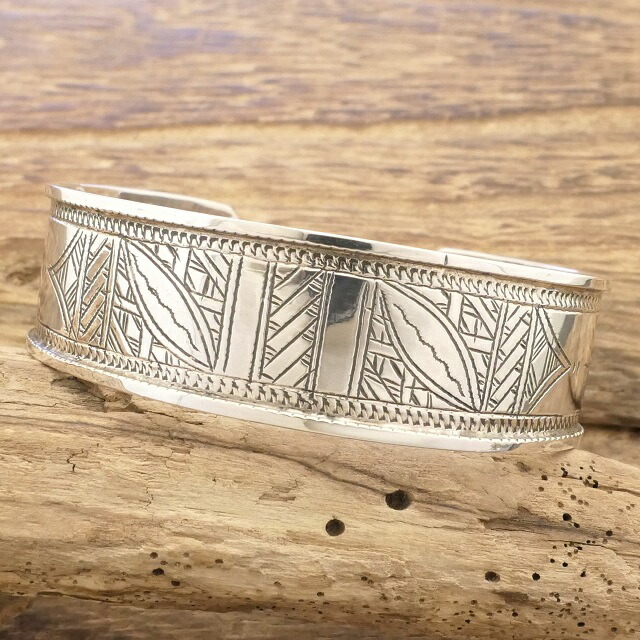 楽天市場】Tuareg Silver(トゥアレグ シルバー)バングル メンズ