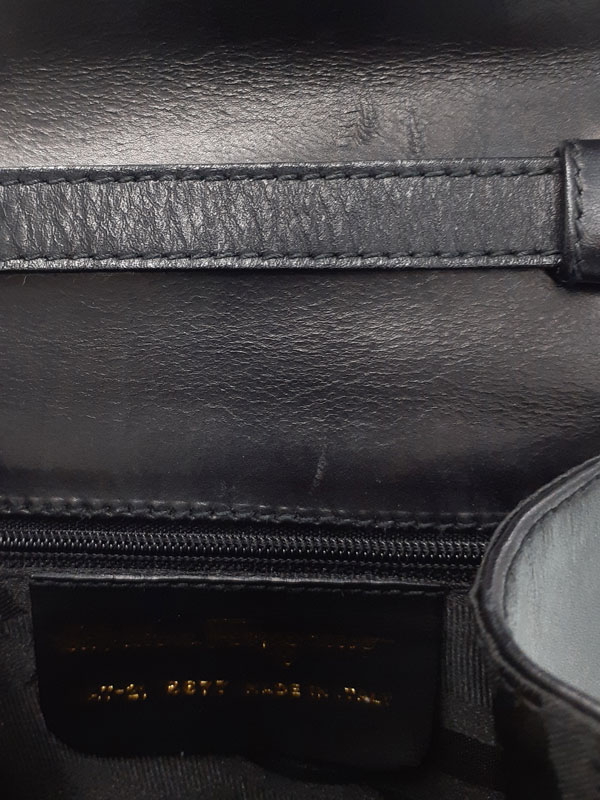 Salvatore Ferragamo】フェラガモ『ヴァラ リボン 2WAYハンドバッグ