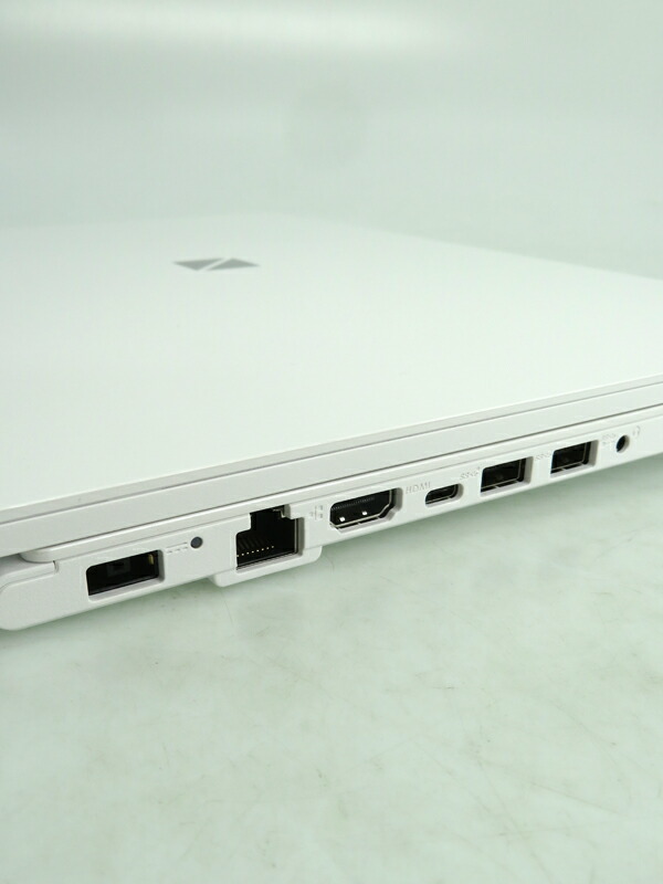 NEC『LAVIE N15 N1535/GAW-E3 15.6型FHD Core i3 8GB 256GB パール