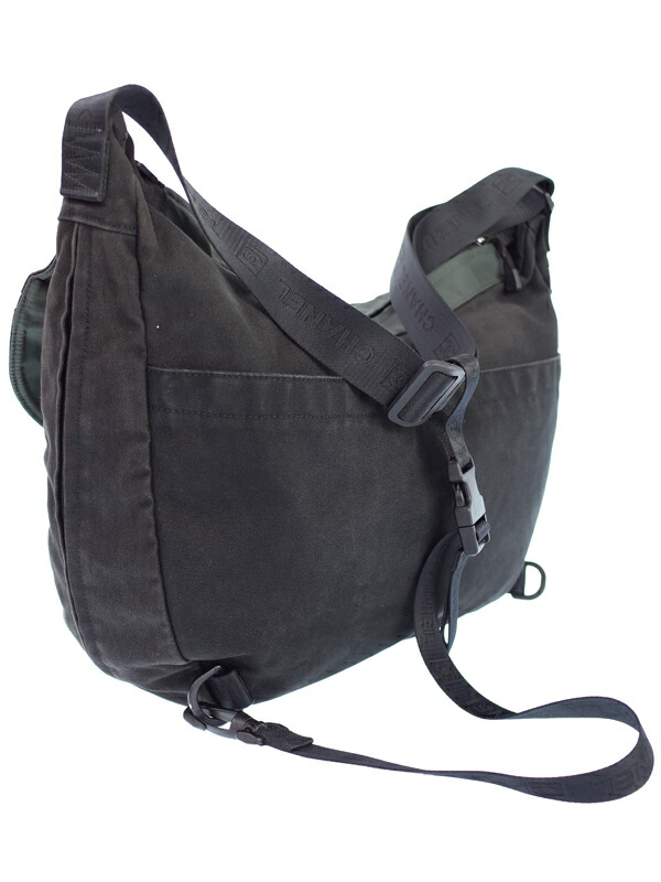 CHANEL】シャネル『スポーツライン ショルダーバッグ』A23289 メンズ