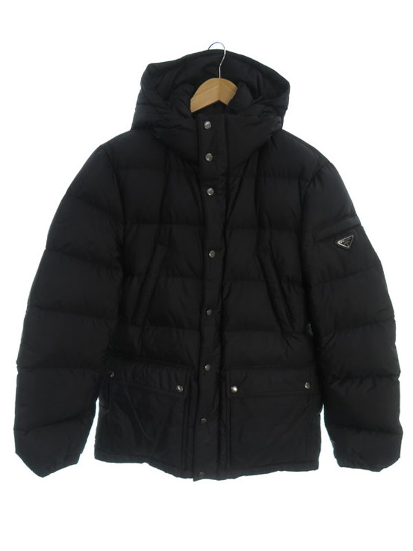 PRADA】プラダ『三角ロゴ トライアングルプレート ダウンジャケット