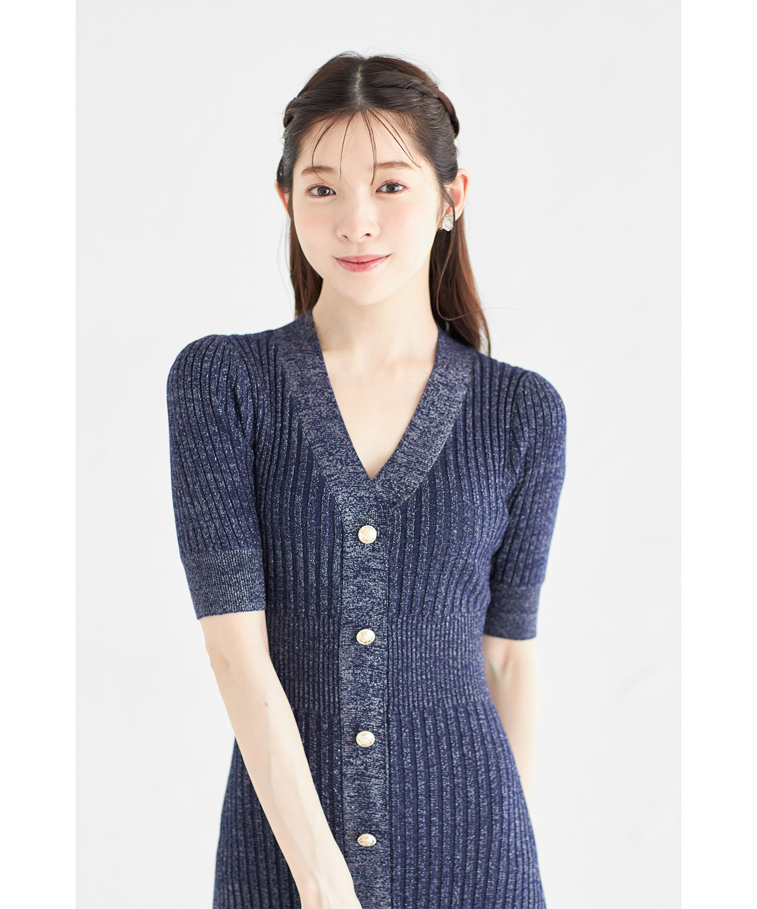 フロント飾り釦付きラメ入りリブニットタイトワンピース