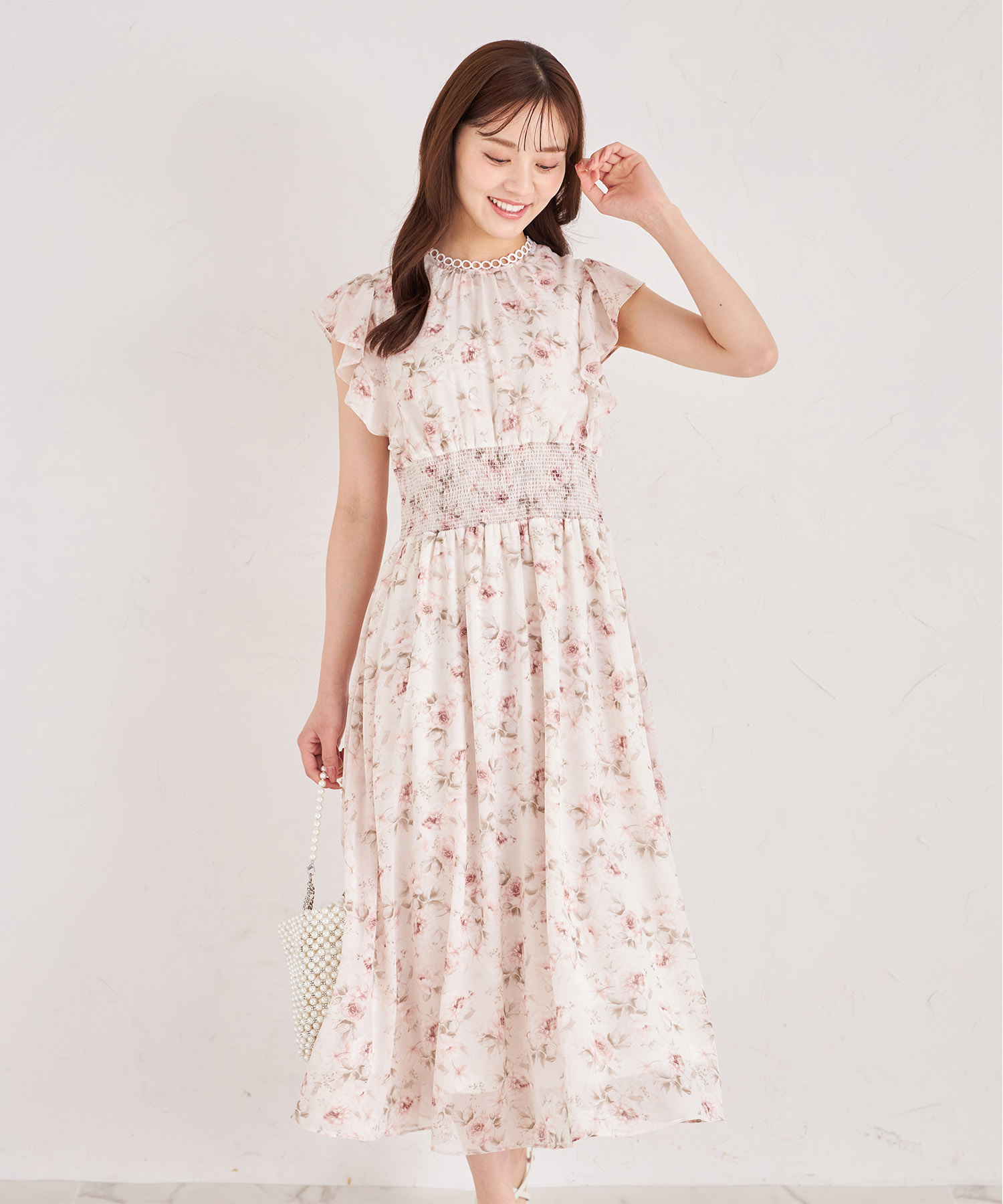 リングレース付きウエストシャーリングフラワープリントワンピース