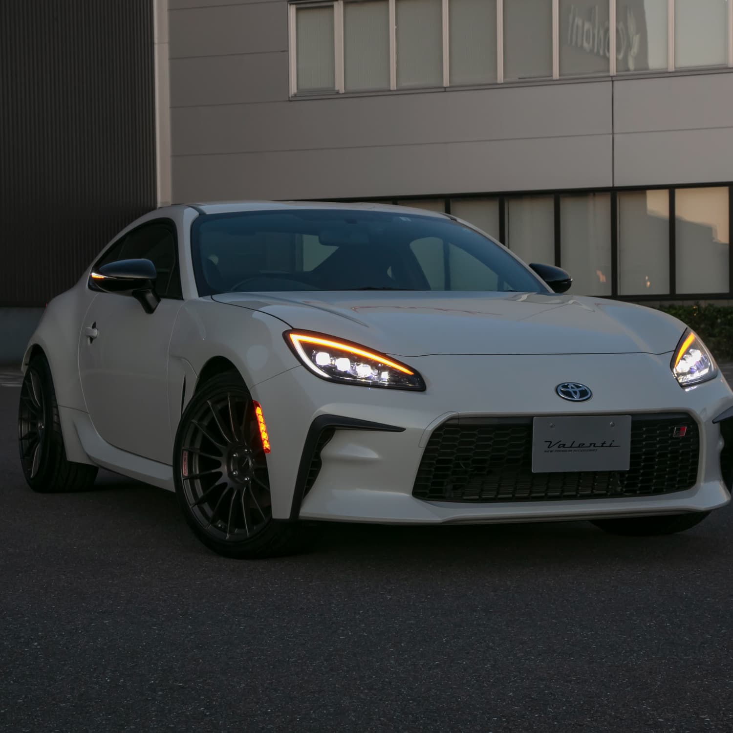 Valenti ヴァレンティ トヨタGR86/スバルBRZ用ジュエルLEDサイド