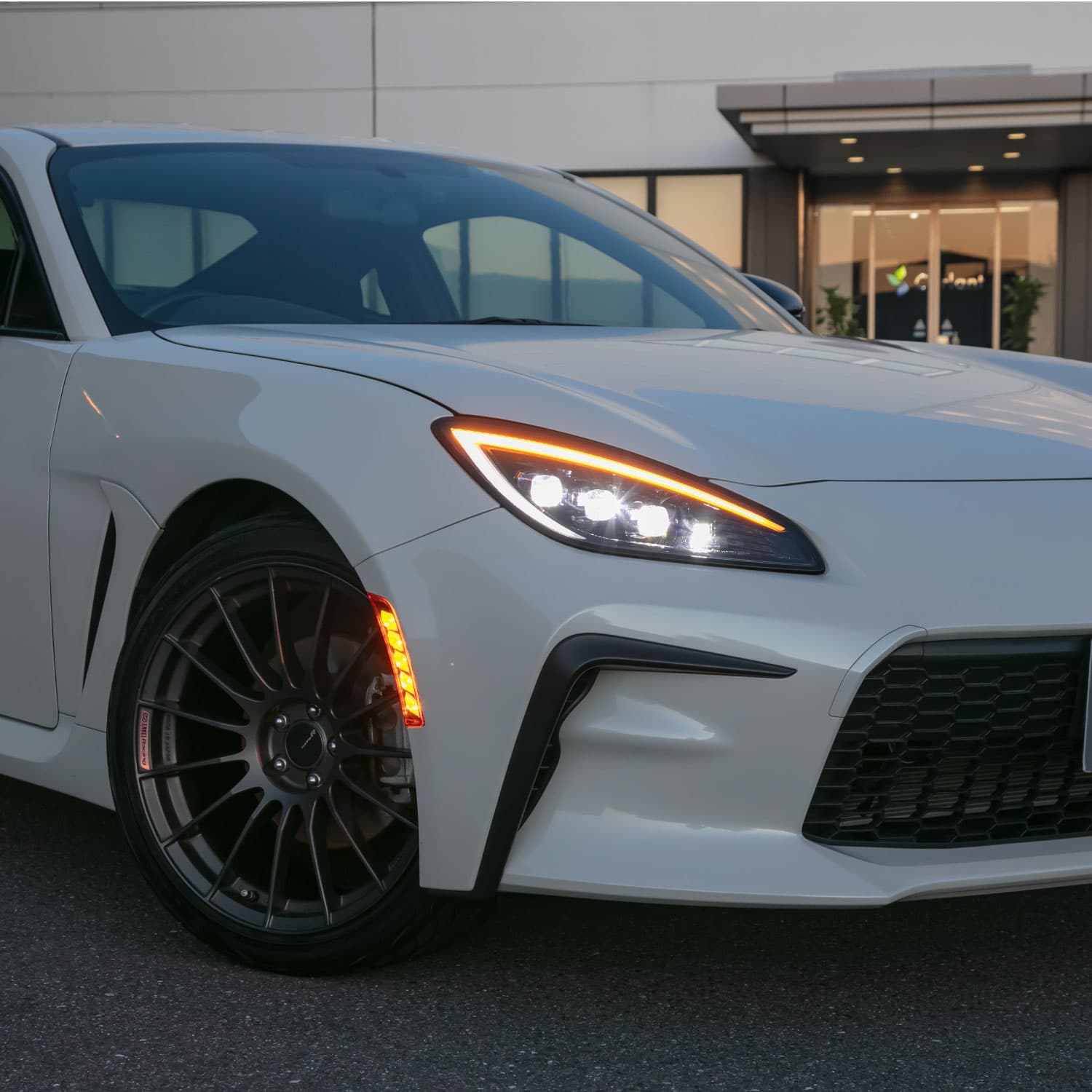 ヴァレンティ ジュエルLEDサイドマーカー クリア/クローム ジュエルLED