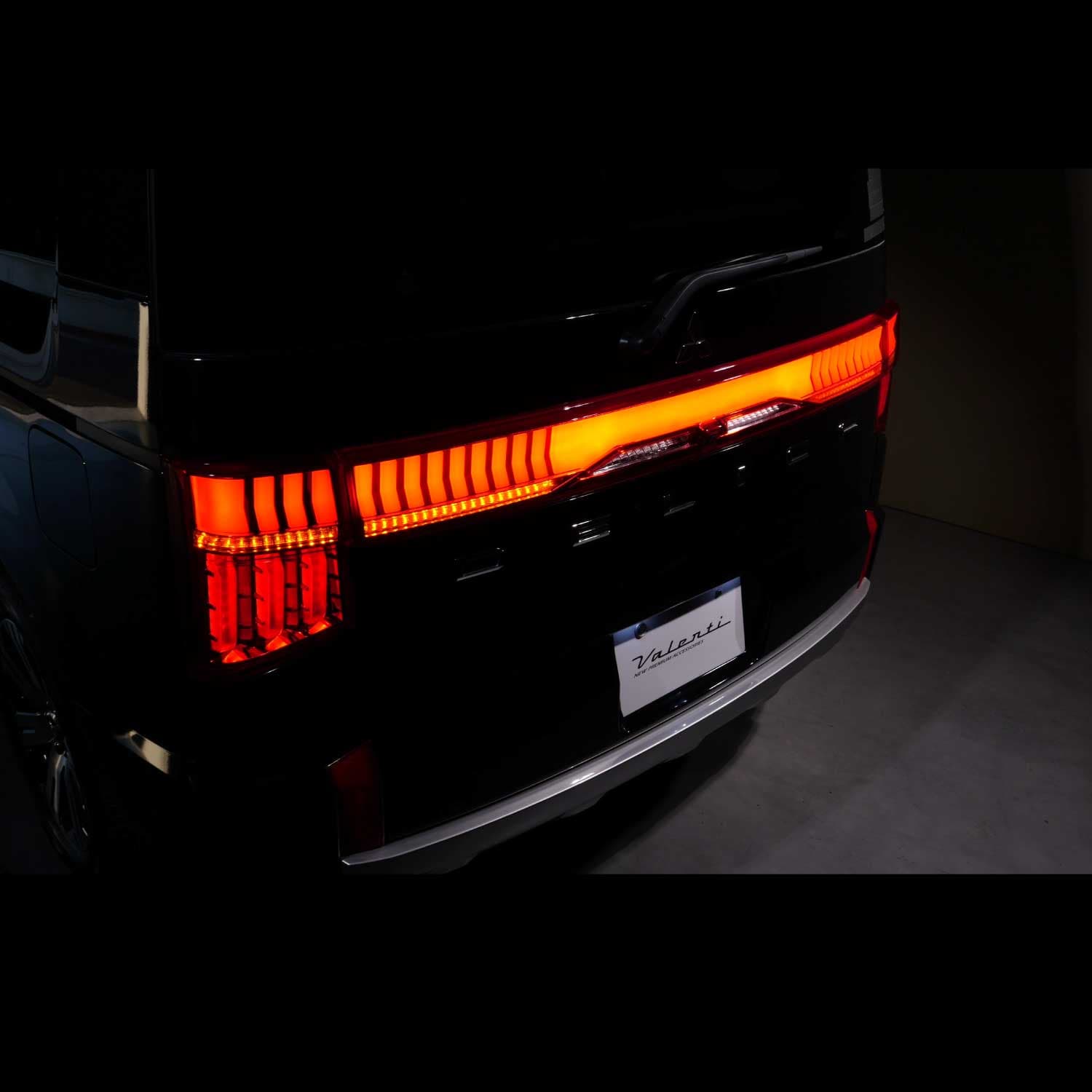 デリカD:5用ジュエルLEDテールランプULTRA【発売中】｜製品情報｜VALENTI