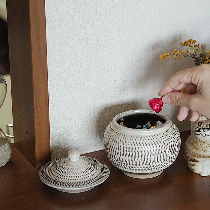 小鹿田焼 小袋窯 2合壺 飛びかんな | 食器と料理道具の専門店「プロ