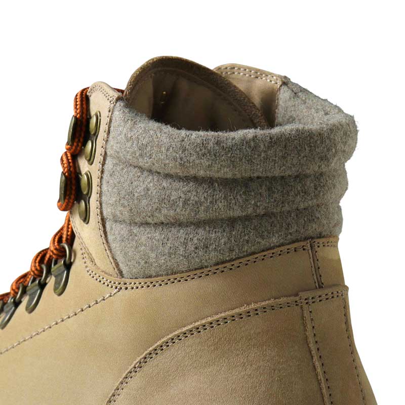 ブルネロクチネリ ブラウンレザーのハイカットムートンブーツ ブルネロ