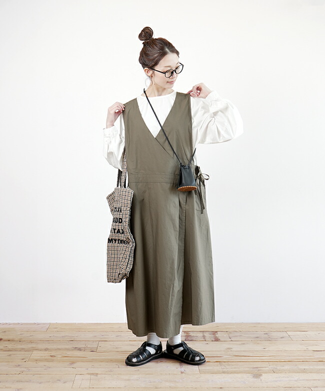 01DFP13414]blue willow(ブルーウィロー) タイプライター ジャンパー