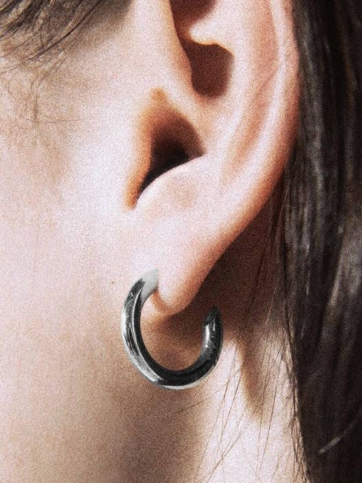 NIL DUE / NIL UN TOKYO - 【両耳用】リングピアス - CARVED SEAL RING