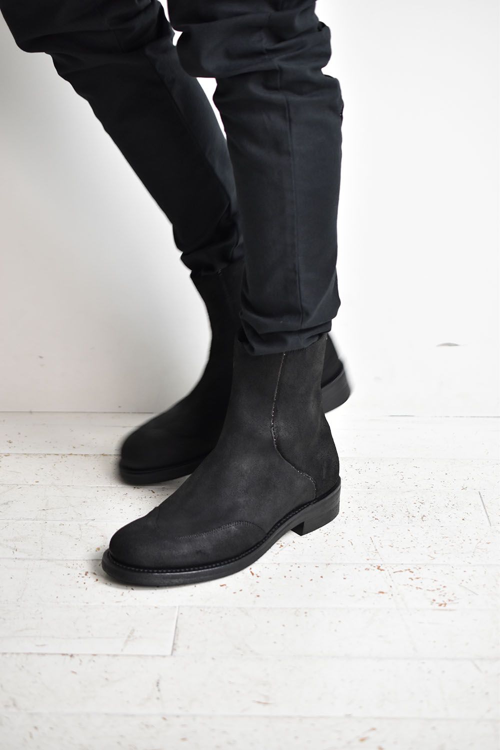 RIPVANWINKLE - Back Zip Boots