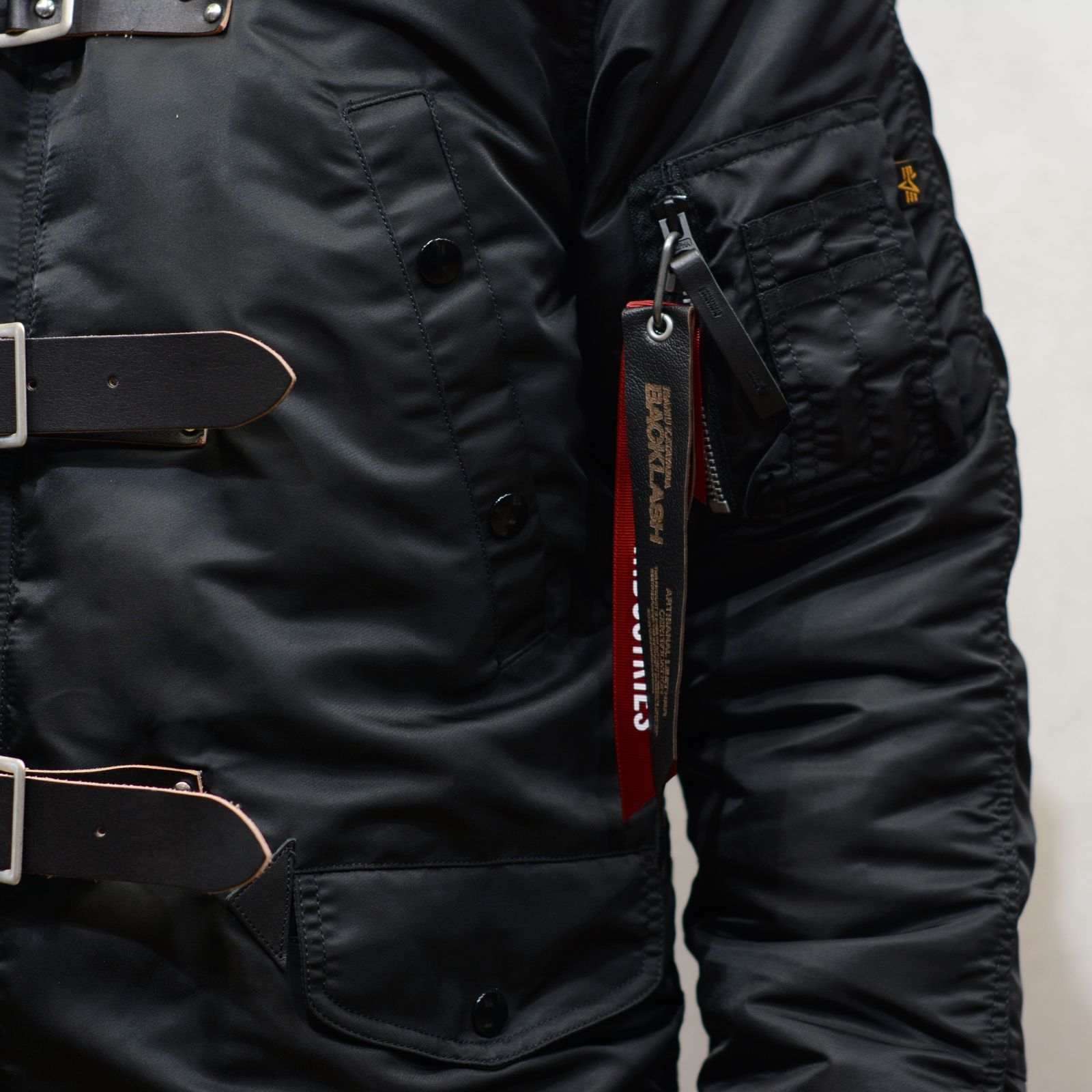 ISAMU KATAYAMA BACKLASH - BACKLASH×ALPHA N-3B | chord online store