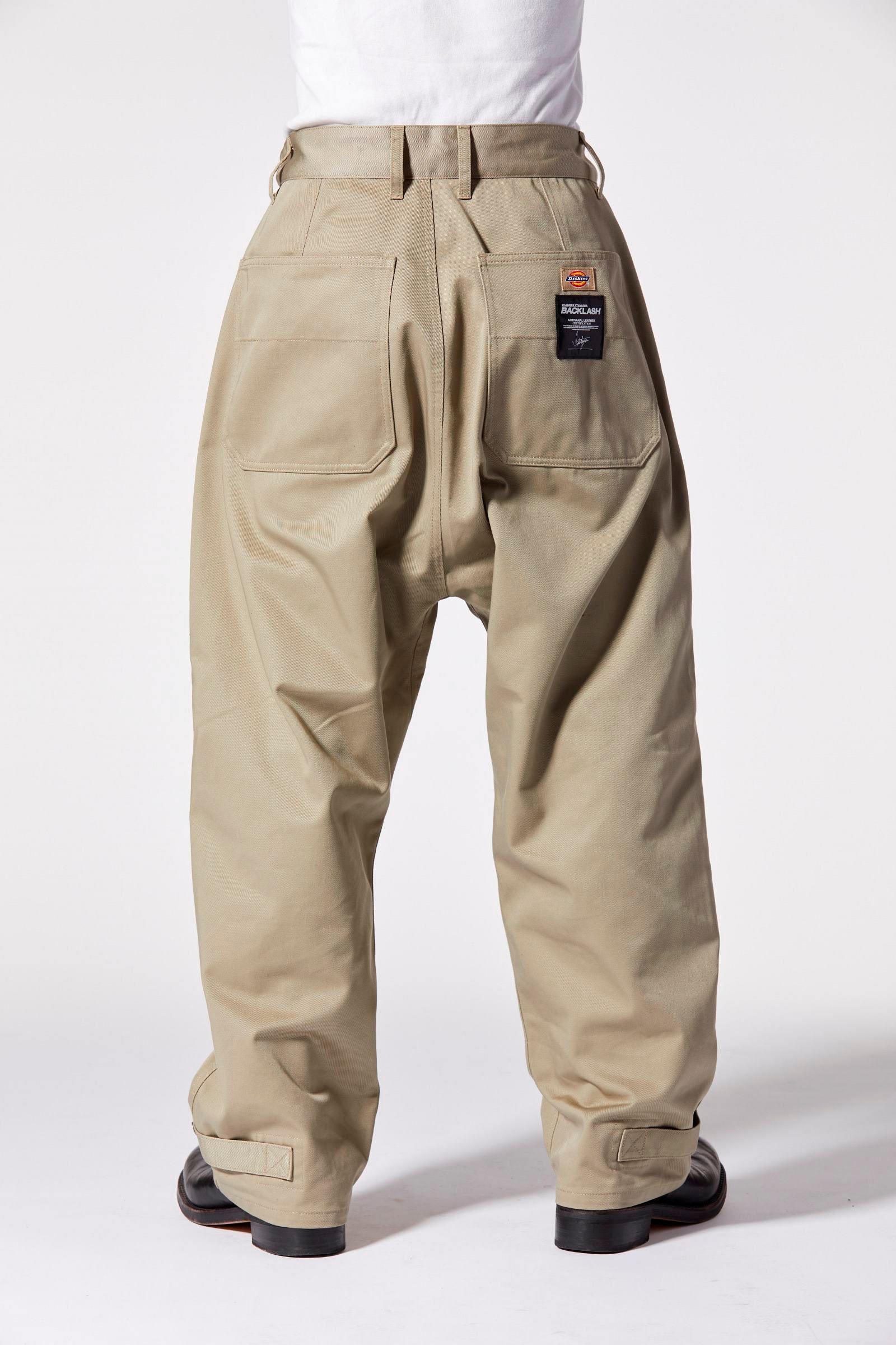 ISAMU KATAYAMA BACKLASH - ×× Dickies ダブルニーパンツ (KHAKI