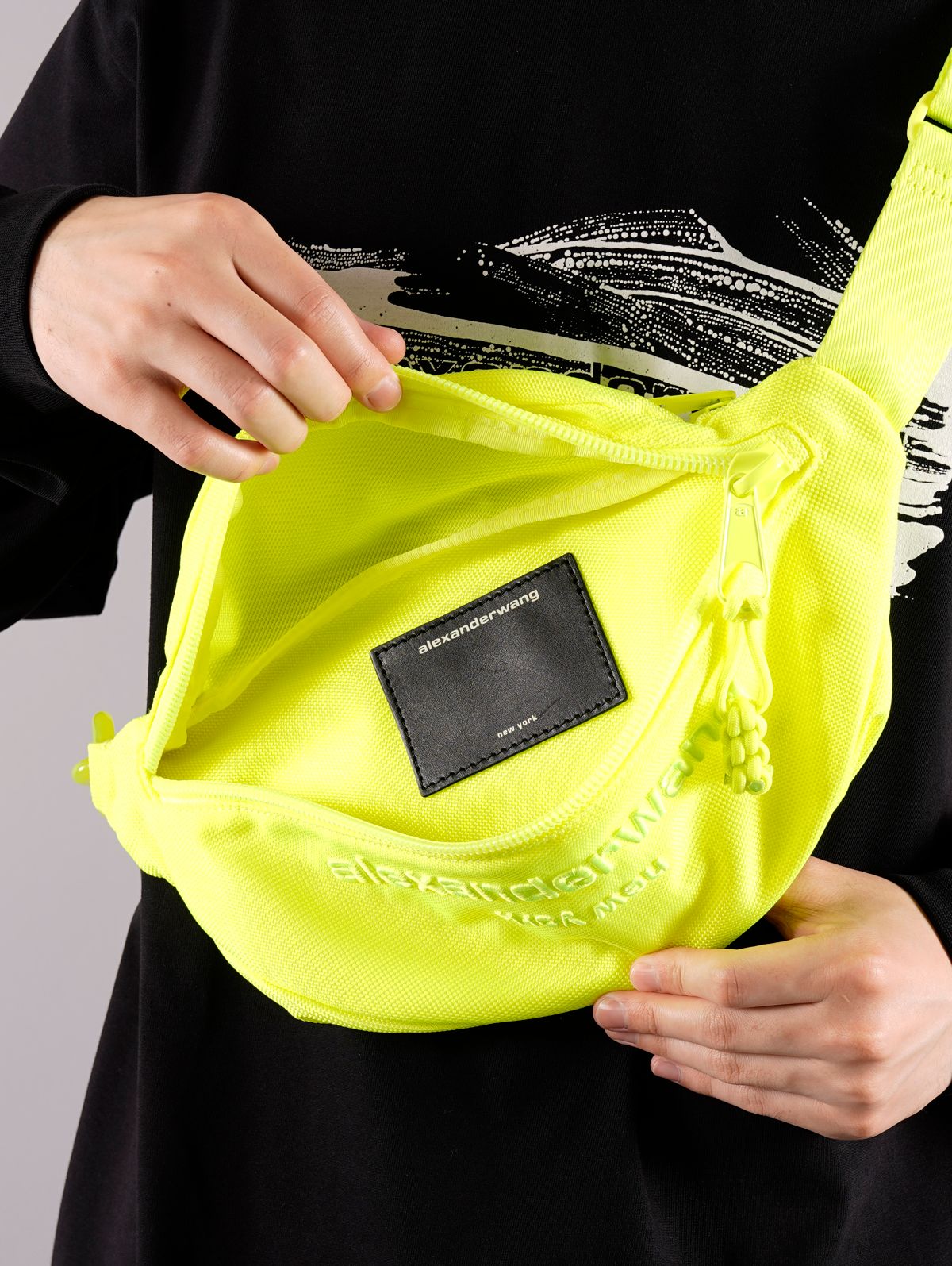 alexander wang - ラスト1点 / primalファニーパック / バック