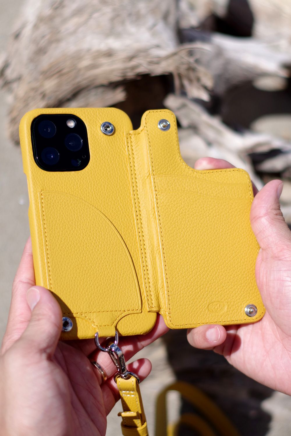 DEMIU - 【iPhone17入荷】BALLON / バロン iPhoneケース サフラン | gossip