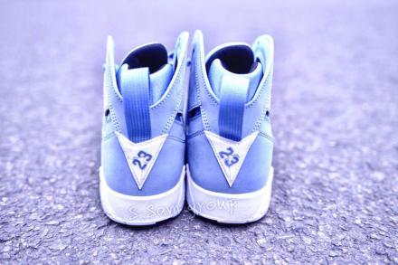 4月29日発売予定】 ナイキ エアジョーダン7 レトロ ユニバーシティ