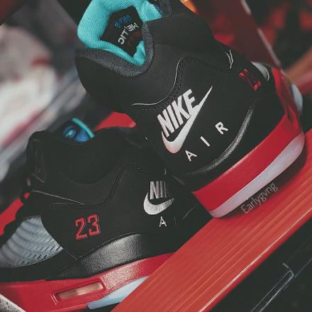 国内6月13日発売予定】 ナイキ エアジョーダン5 レトロ 