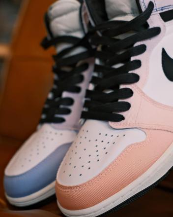 国内3月18日発売予定】ナイキ エアジョーダン 1 レトロ ハイ OG