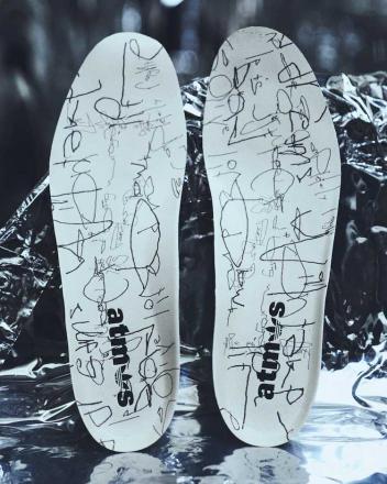 国内11月26日/12月14日発売予定】 常田大希 × アトモス × アディダス