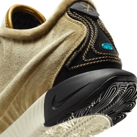 国内6月7日発売予定】 ザ ショップ × ナイキ レブロン 21 EP