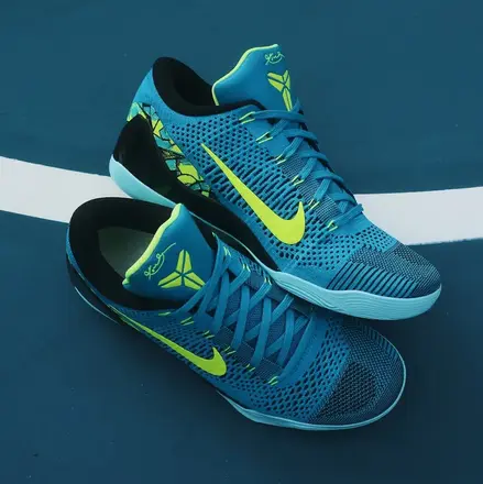 国内12月3日発売予定】ナイキ コービー 9 ロー プロトロ