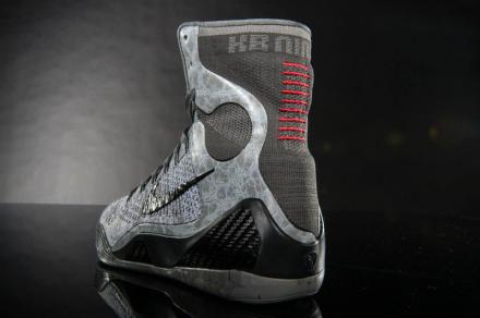 国内3月22日発売予定】 ナイキ コービー 9 エリート ダーク ベース