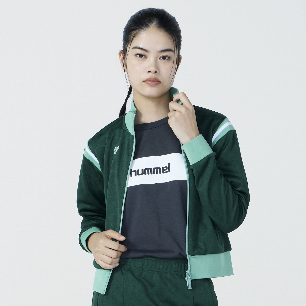 ウェア・ジャケット｜hummel｜ヒュンメル公式オンラインストア