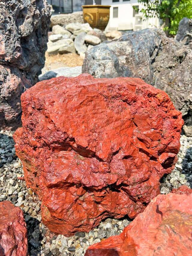 津軽錦石（青森県産）銘石 50cmサイズ 碧玉 ジャスパー 飾り石 室内