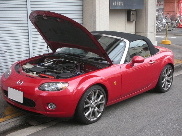 MAROYA マツダ ロードスター［NCEC］用ボンネットダンパー