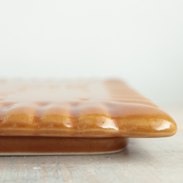 LU ビスケット プレート 陶器製