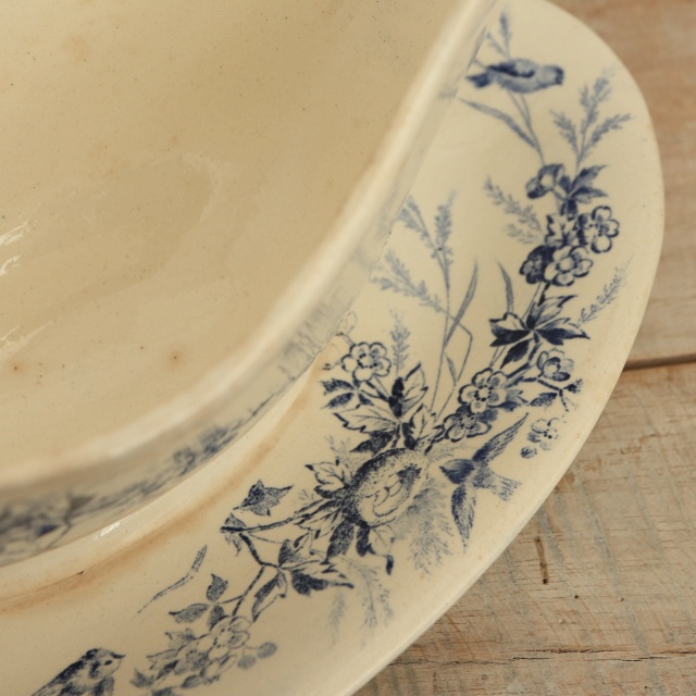 アンティーク ソーシエール 小鳥 LINOTTE フランス クレイユモントロー