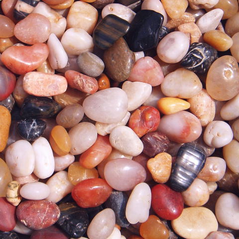 雨花石 File:'Rain flower stones' 雨花石 (5811413995).jpg - Wikimedia Commons