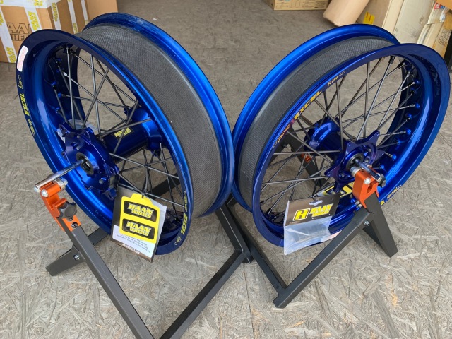 WR250X HAAN ハーンホイール（前後セット）WR250X F&Rモタード