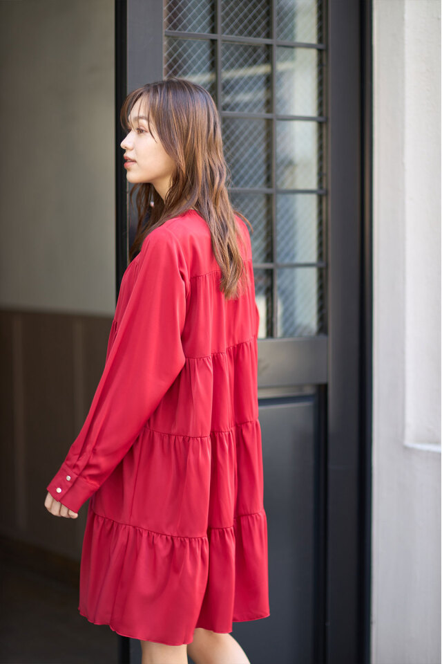 ギャザーティアードミニワンピース