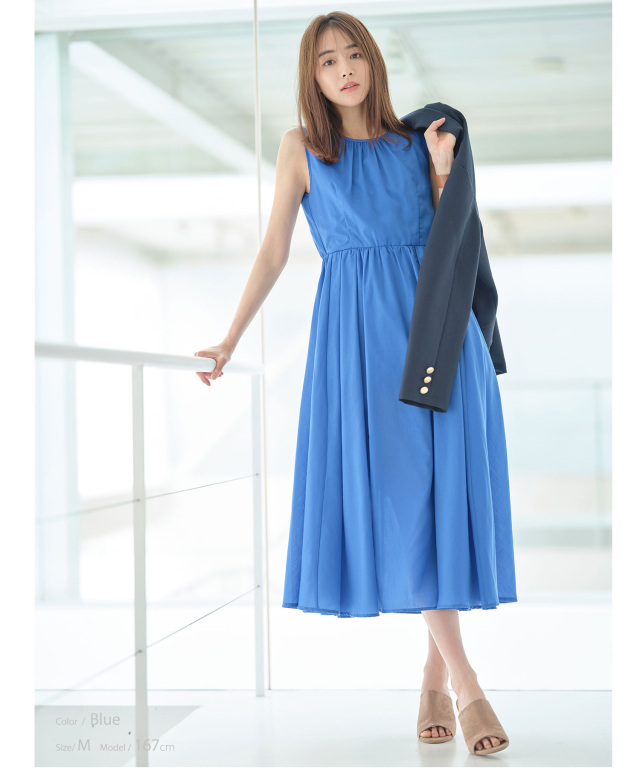 ギャザーフレアノースリーブワンピース