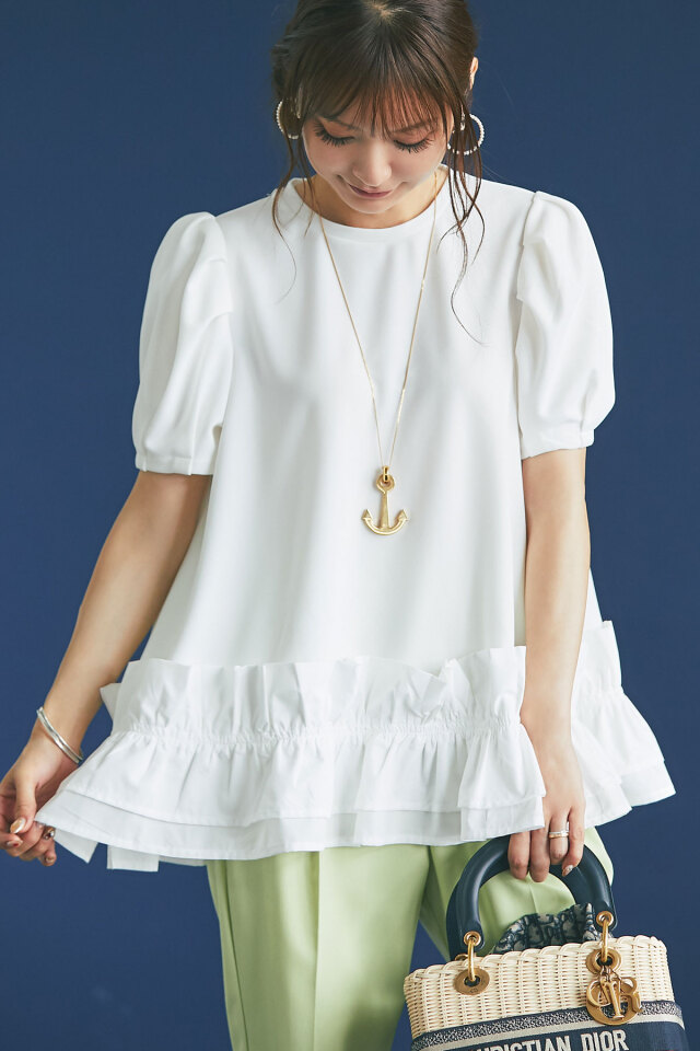 フリルヘムブラウス※一部店舗のみ入荷