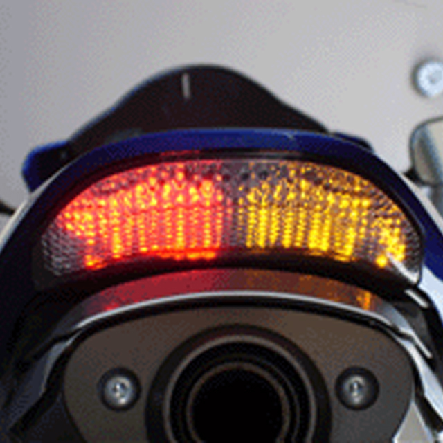 【希少&特価】ウィンカー内蔵テールライト CBR1000RR 17- CBR1000RR(2017-) SC77 ウインカー内蔵カスタムLEDテールランプ | クロ