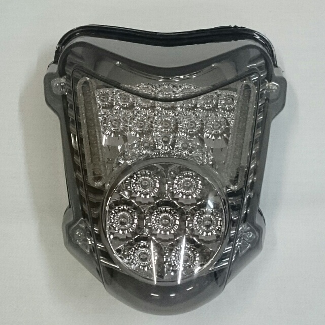 隼08-20年OdaxGSX1300Rスモークレンズコンプリートキット未使用品！ SUZUKI >> GSX1300R 隼（08-20） スモークレンズ・コンプリートキット2