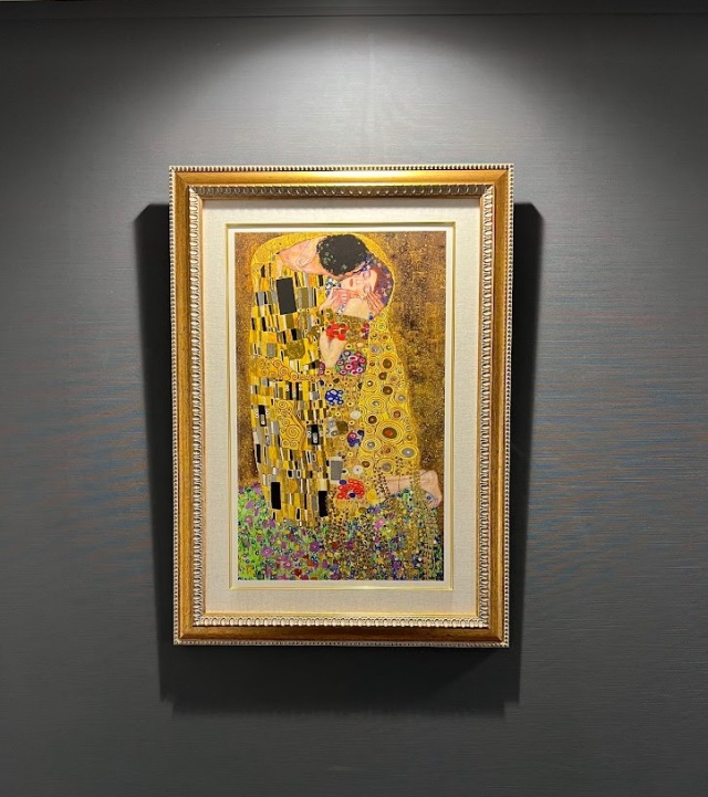 クリムト 「接吻」 額縁付きの購入なら絵画販売のアートギャラリー南青山