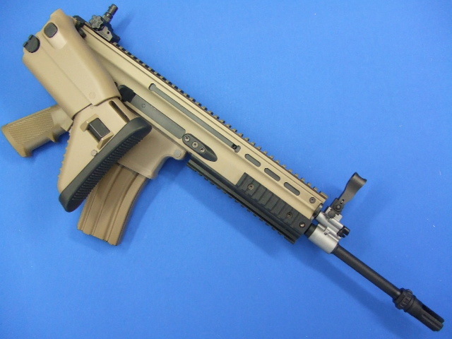 SCAR-L Mk.16 Mod.0 FDE 次世代電動ガン | 東京マルイ