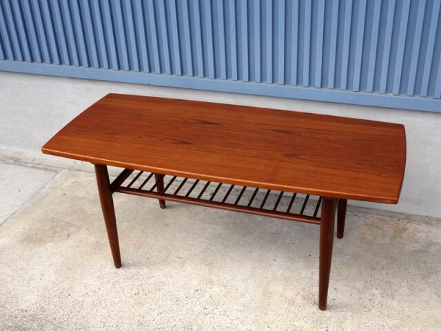 ヴィンテージ木製コーヒーテーブル幅125cm｜北欧家具通販・アンバー