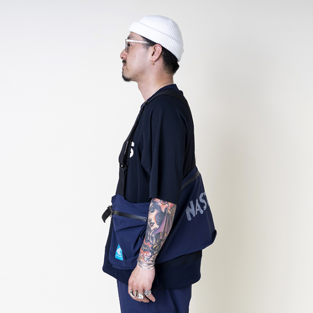 NTV-240101 /「Utility Hunting Vest / NAVY」ユーティリティー